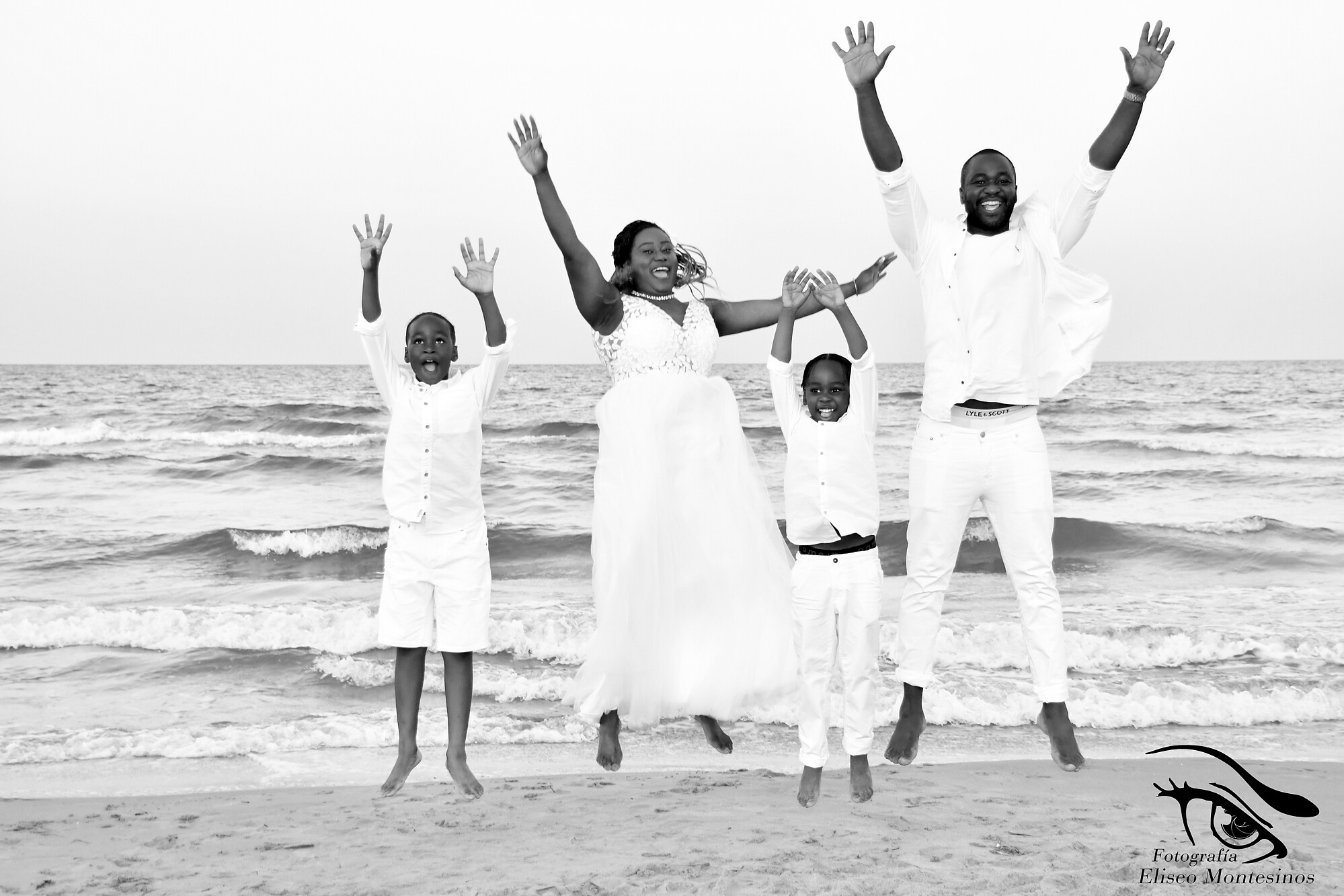 Fotos en la playa de Torrevieja  Sesiones fotos en la playa 